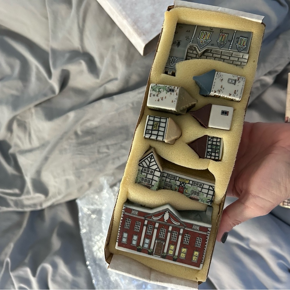 Whimsey on Why Wade England complete set in box